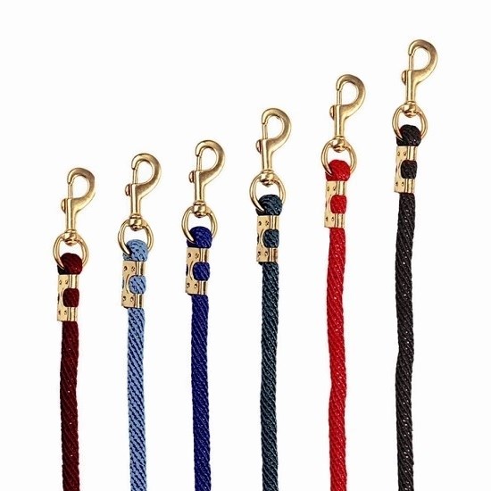 Чумбур Daslo нейлоновый с латунным карабином 2,7 м. 40511