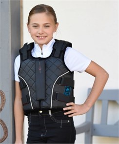 {{photo.Alt || photo.Description || 'Жилет защитный ProtectoFlex детский Level 3'}}